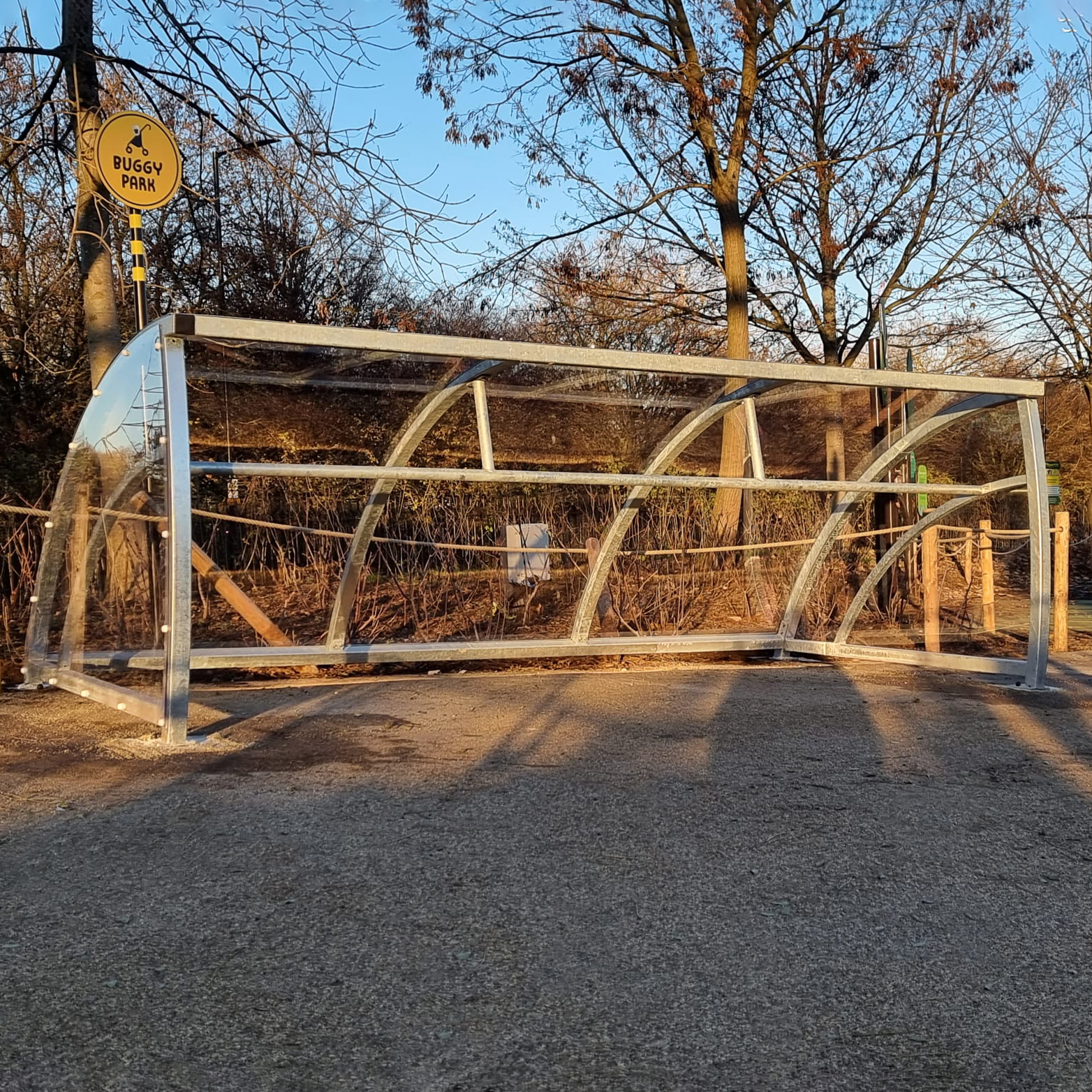 London Zoo Buggy Shelter
